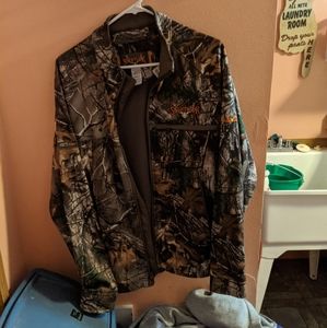 Women's camo hunting jacket